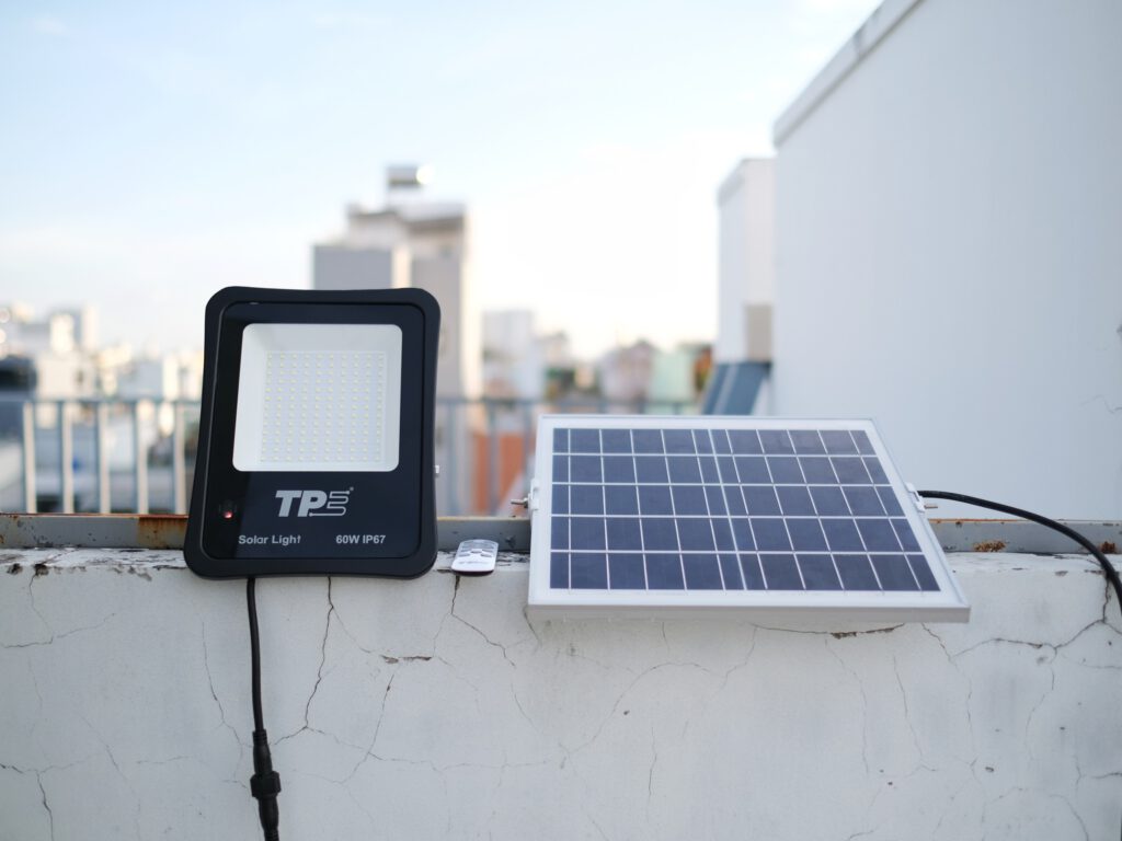 Bộ Pha Led năng Lượng Mặt trời